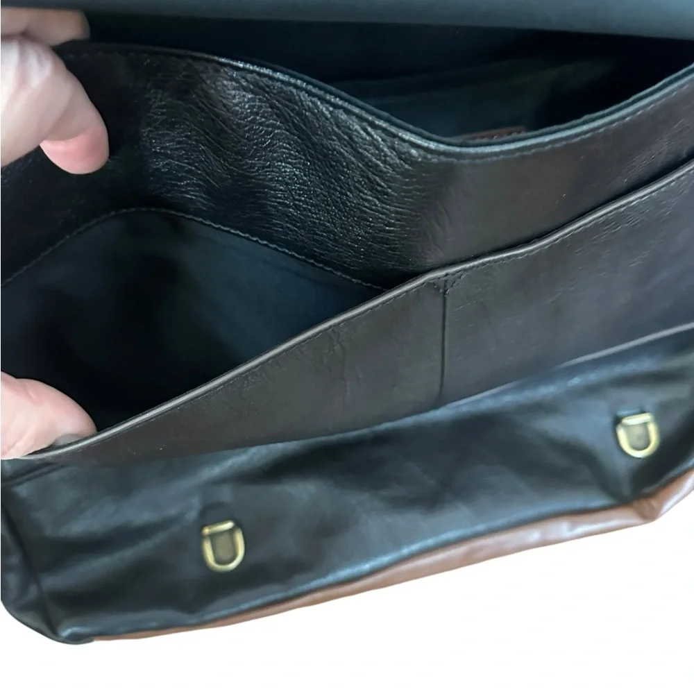 FOSSIL Black Leather Messenger Bag Shoulder Strap - Excellent Condition